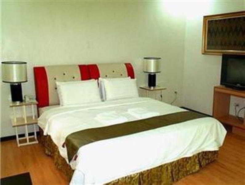 El Bajada Hotel Davao City Exteriör bild