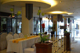 El Bajada Hotel Davao City Exteriör bild
